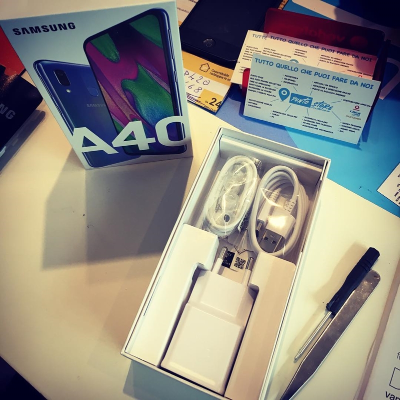 Samsung Galaxy A40-IGpuntostoreita_